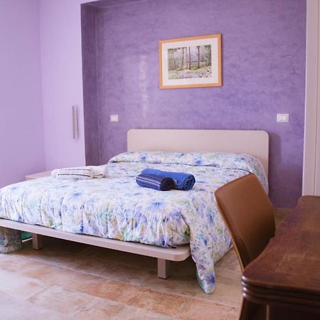 Casa Azzurra Ostuni Bed and Breakfast Esterno foto