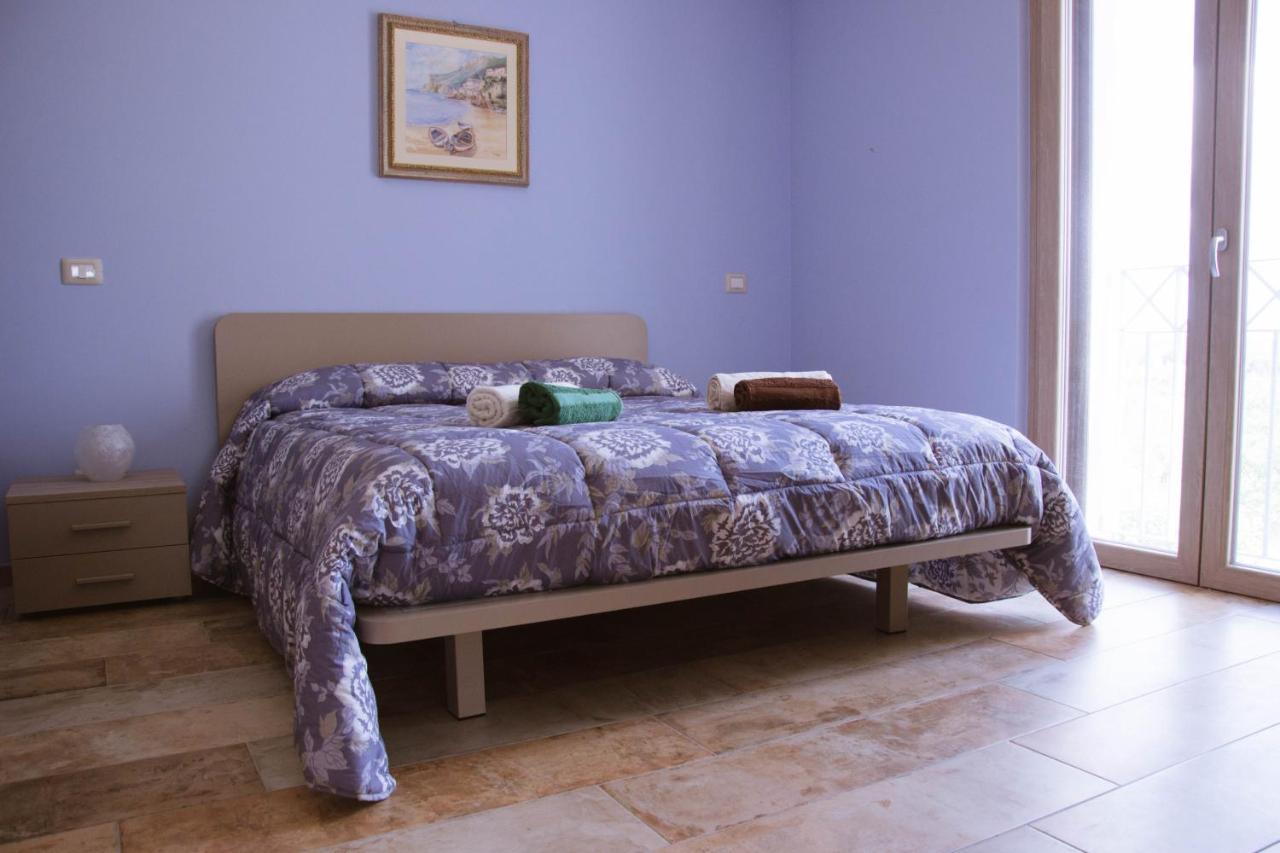 Casa Azzurra Ostuni Bed and Breakfast Esterno foto